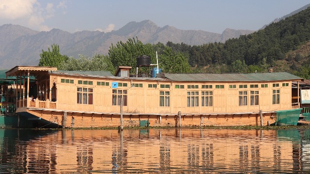 Dal Lake and Shankaracharya Hill tour
