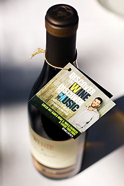 custom bottle neckers printing
