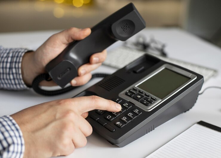 Elevating Business Communication: Why Fanvil IP Phones Are Transforming Saudi Workplaces